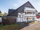 Außenansicht - 1 Zimmer Mehrfamilienhaus, Wohnhaus in Sundern