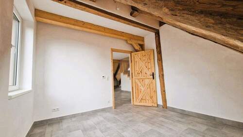Zimmer 2 - 