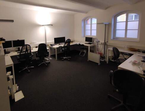 Sockelgeschoss - Büro zur Miete in Berlin