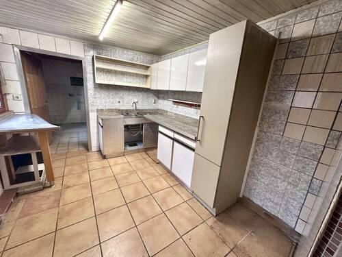 Küche - Einfamilienhaus mit 136,70 m&sup2; in Hütschenhausen zum Kaufen
