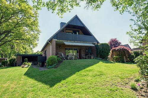 Außenansicht - Natur pur: Einfamilienhaus mit großem Garten in ruhiger Lage von Witzeeze!