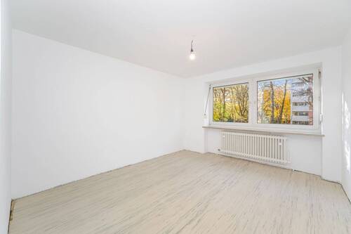 Schlafzimmer - 2 Zimmer Etagenwohnung zum Kaufen in München