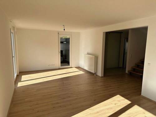 Wohn- und Esszimmer - 