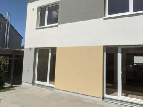 Südseite mit Terrasse - 