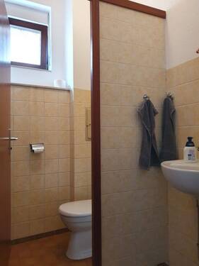 EG: sep. WC (für Bürofläche) - 
