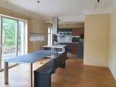 EG: Wohn-/Esszimmer mit Küche - 5 Zimmer Mehrfamilienhaus, Wohnhaus in Boxberg