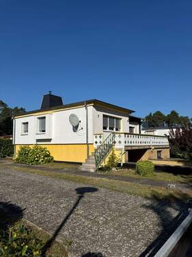 e7e8d1c0-fd0d-41b5-aca1-0fb3865b04a5.JPG - Solides freihstehendes Einfamilienhaus mit Vollkeller in Klietz