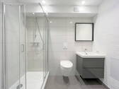 Gäste-WC mit Dusche EG - 