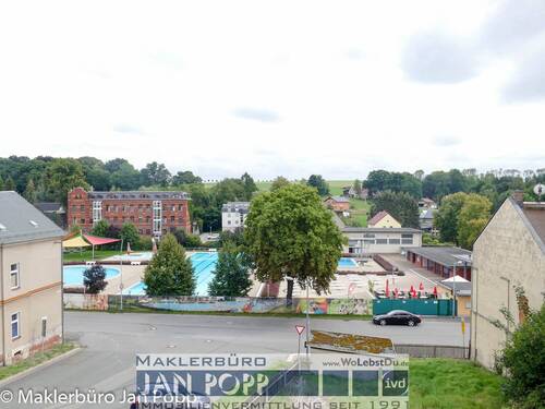 Blick vom Dachgeschossbalkon - Mehrfamilienhaus, Wohnhaus mit 194,00 m&sup2; in Reichenbach im Vogtland zum Kaufen