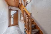 Treppenaufgang ins Obergeschoss - 