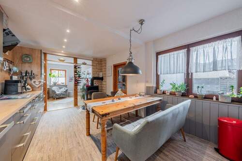 Küche, Blickrichtung Wohnzimmer - 