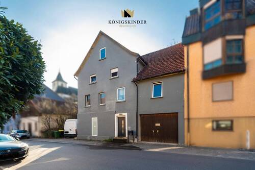 Aussenansicht - 6 Zimmer Mehrfamilienhaus, Wohnhaus zum Kaufen in Hessigheim