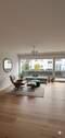 Wohnzimmer Fensterfront - 5 Zimmer Etagenwohnung zum Kaufen in Nürnberg