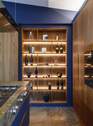 Weinregal in Küche - 