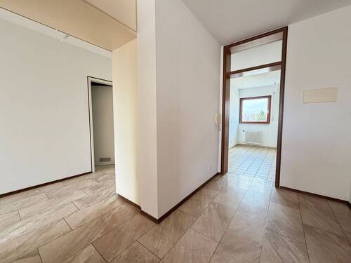 Diele - 3 Zimmer Etagenwohnung zum Kaufen in Konstanz