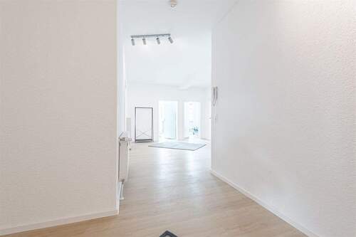 Flur OG - Mehrfamilienhaus, Wohnhaus in Aichtal zum Kaufen