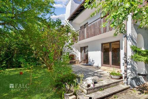 Terrasse mit Außenkamin - 