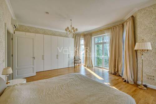 Schlafzimmer - 3 Zimmer Etagenwohnung zum Kaufen in Berlin