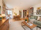 Wohnzimmer - Ruhig gelegene 3-Zimmer-Erdgeschosswohnung mit großem Garten in Bernau am Chiemsee