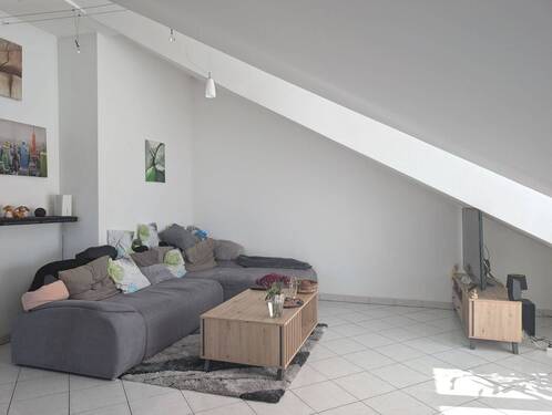Wohnzimmer - Etagenwohnung mit 73,00 m&sup2; in Ingolstadt zum Kaufen
