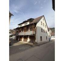 Mehrfamilienhaus mit drei Wohneinheiten - Sulzburg