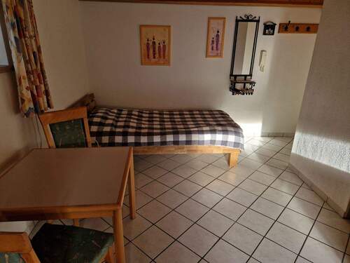 Schlafbereich - 1 Zimmer Etagenwohnung in Oberostendorf