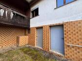 Rückseite EFH - 1 Zimmer Mehrfamilienhaus, Wohnhaus in Bad Brückenau