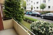 Balkon Wohnzimmer - HH-BILLSTEDTOberschleems, 2 Zi.-Whg.50m², Einbauküche, Vollbad, Balkon 830,- inkl.