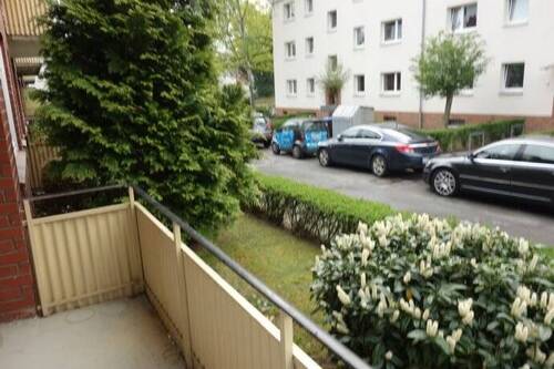 Balkon Wohnzimmer - HH-BILLSTEDTOberschleems, 2 Zi.-Whg.50m², Einbauküche, Vollbad, Balkon 830,- inkl.