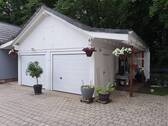 Garagen. - 4 Zimmer Mehrfamilienhaus, Wohnhaus in Waldkraiburg