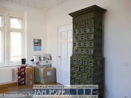 Kachelofen (ohne Funktion) - 8 Zimmer Büro zur Miete in Reichenbach im Vogtland