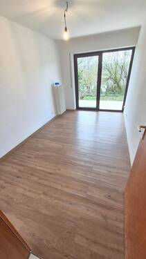 Arbeits- oder Kinderzimmer - 