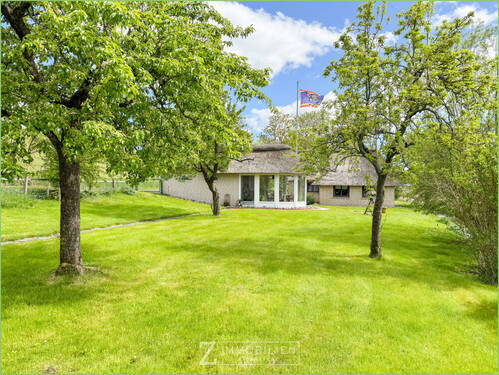 Katen-Idyll im Wasserkoog - Wo der Wind Geschichten erzählt - Reetdachhaus im beliebten Wasserkoog