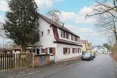 Straßenansicht - 6 Zimmer Einfamilienhaus zum Kaufen in Nürnberg