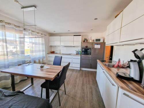 Innenansichten des Hauses - Mehrfamilienhaus, Wohnhaus mit 182,00 m&sup2; in Amberg zum Kaufen