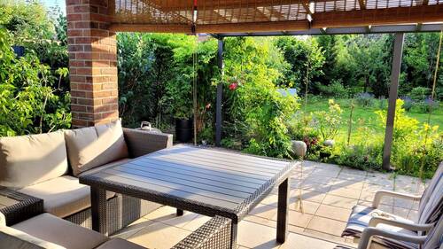 Überdachte Süd-West Terrasse.jpeg - 