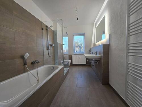 Österreicher Str.82 WE3 Bad - 3 Zimmer Etagenwohnung in Dresden