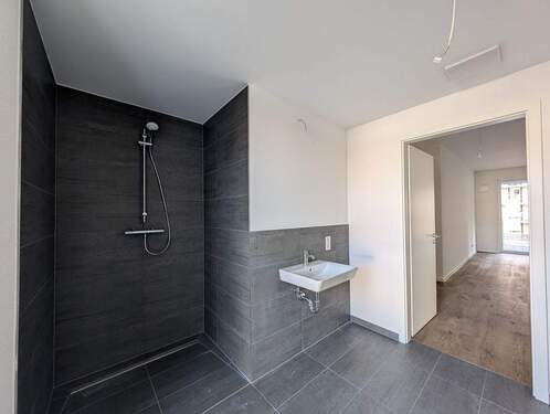 Bad/Dusche - 3 Zimmer Etagenwohnung in Aachen