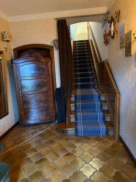 Vom Eingangsbereich ins OG.JPG - 