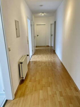 Diele - 3 Zimmer Etagenwohnung zum Kaufen in Stuhr OT Brinkum