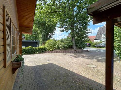 Einfahrtsbereich - 