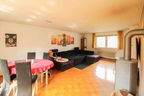 Wohnzimmer (2) - 3 Zimmer Etagenwohnung in Pforzheim