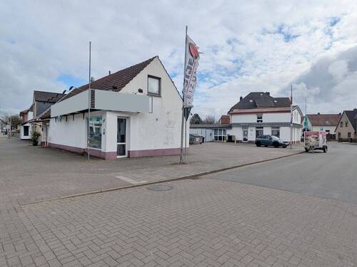 Straßenansicht - Grundstück in Delmenhorst zum Kaufen