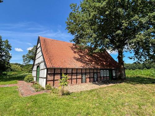 Seitenansicht - Ruhe und Idylle! Fachwerk-Kotten mit Potenzial und Charme in Hopsten-Schale