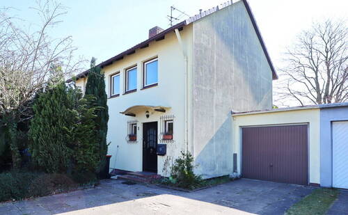 Außenansicht - 6 Zimmer Reihenmittelhaus zum Kaufen in Kaltenkirchen