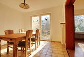 Esszimmer mit Terrassenzugang - 
