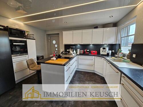 Moderne Küche - Doppelhaushälfte mit 118,20 m&sup2; in Ottersberg / Otterstedt zum Kaufen