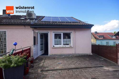 Balkon - Mehrfamilienhaus, Wohnhaus mit 188,00 m&sup2; in Neuhof zum Kaufen