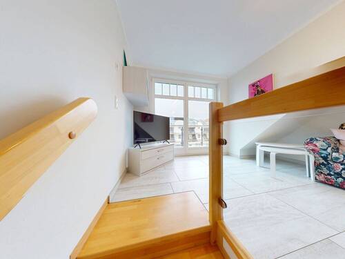 Aufgang zur zweiten Wohnebene - 