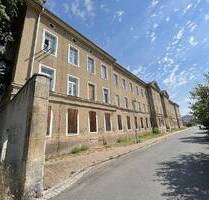 historische Kaserne mit Denkmalschutz zum Gewerbeobjekt entwickeln - Großenhain